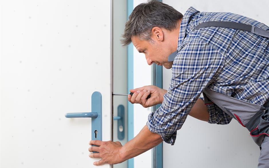 ouverture de porte claquée serrurier Paris 5